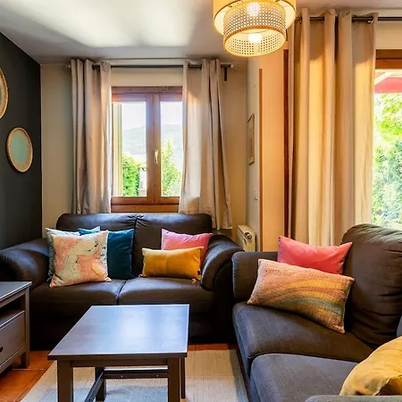 Paramita Adosado Con Jardin Holiday home