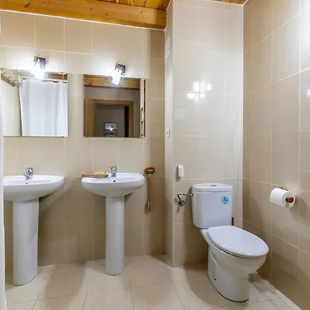 Paramita Adosado Con Jardin Villanúa