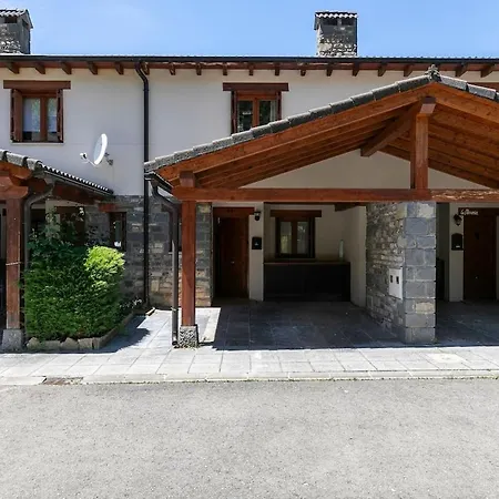 Paramita Adosado Con Jardin Σπίτι διακοπών