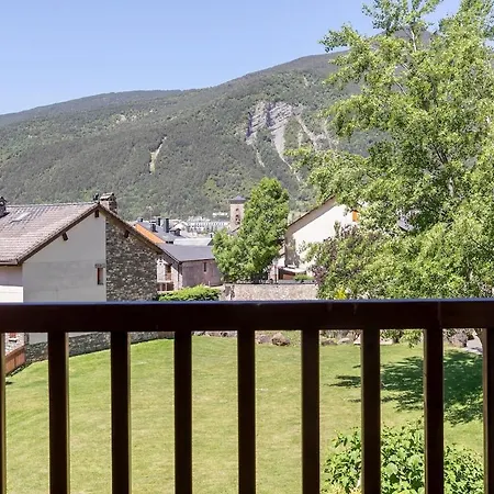 Paramita Adosado Con Jardin Σπίτι διακοπών Villanúa