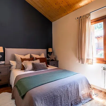 Paramita Adosado Con Jardin Σπίτι διακοπών Villanúa