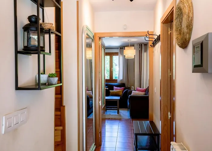 Paramita Adosado Con Jardin Semesterbostad Villanúa