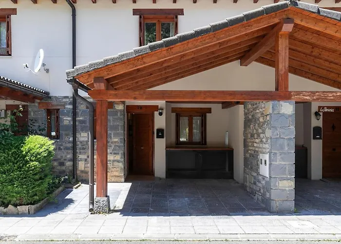 Semesterbostad Paramita Adosado Con Jardin *