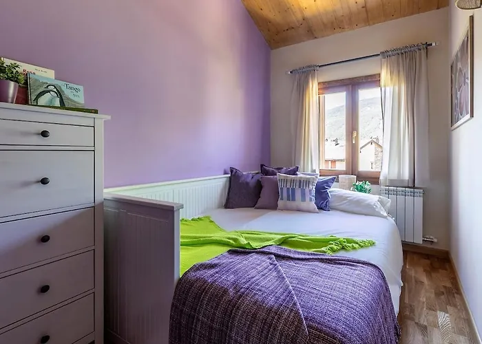 Paramita Adosado Con Jardin Semesterbostad