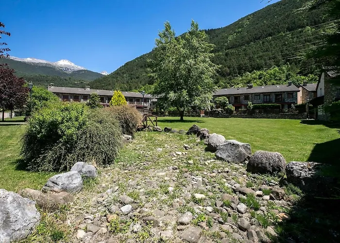 Semesterbostad Paramita Adosado Con Jardin