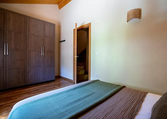 Paramita Adosado Con Jardin Semesterbostad Villanúa