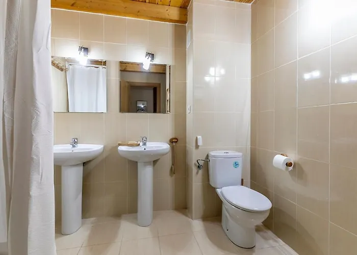 Paramita Adosado Con Jardin Villanúa