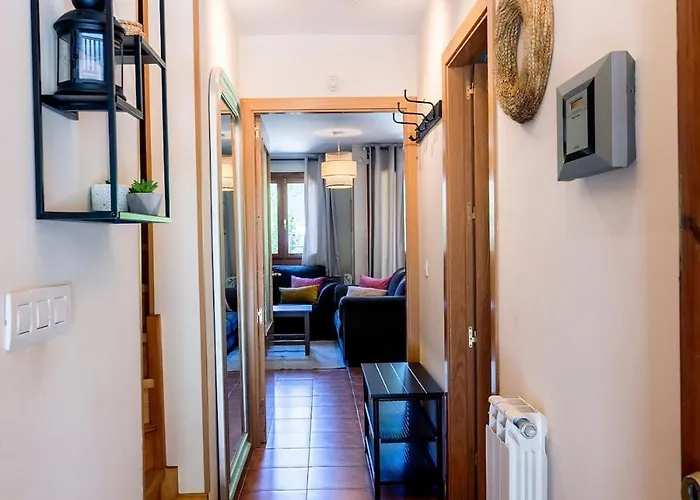 Semesterbostad Paramita Adosado Con Jardin