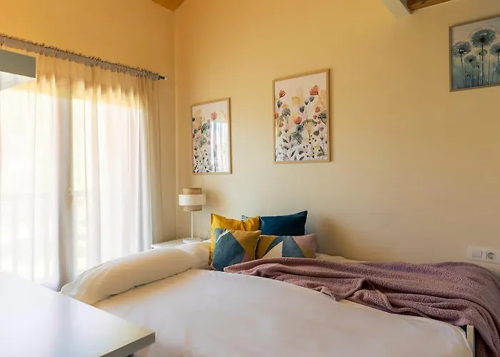 Semesterbostad Paramita Adosado Con Jardin Villanúa